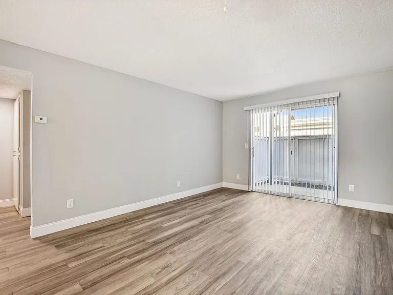 Rosemont Terrace — Photo 25
