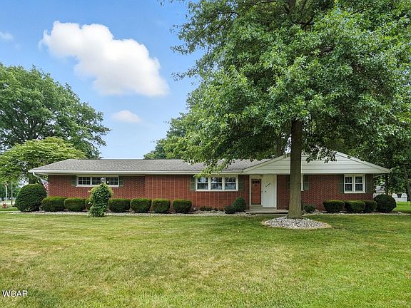 3rd image of 2598 Debbie Dr