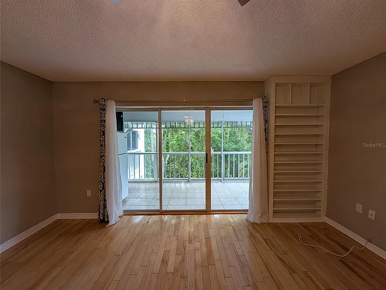 2577 Dolly Bay Dr #302 — Photo 18