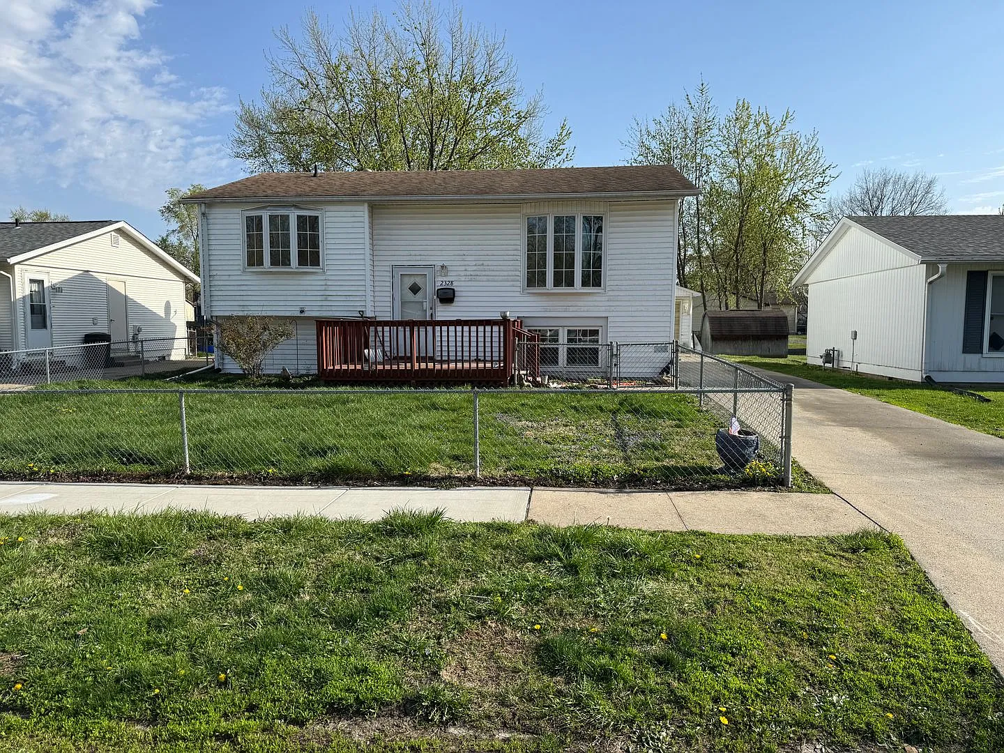 2328 Stokebridge Rd photo 1