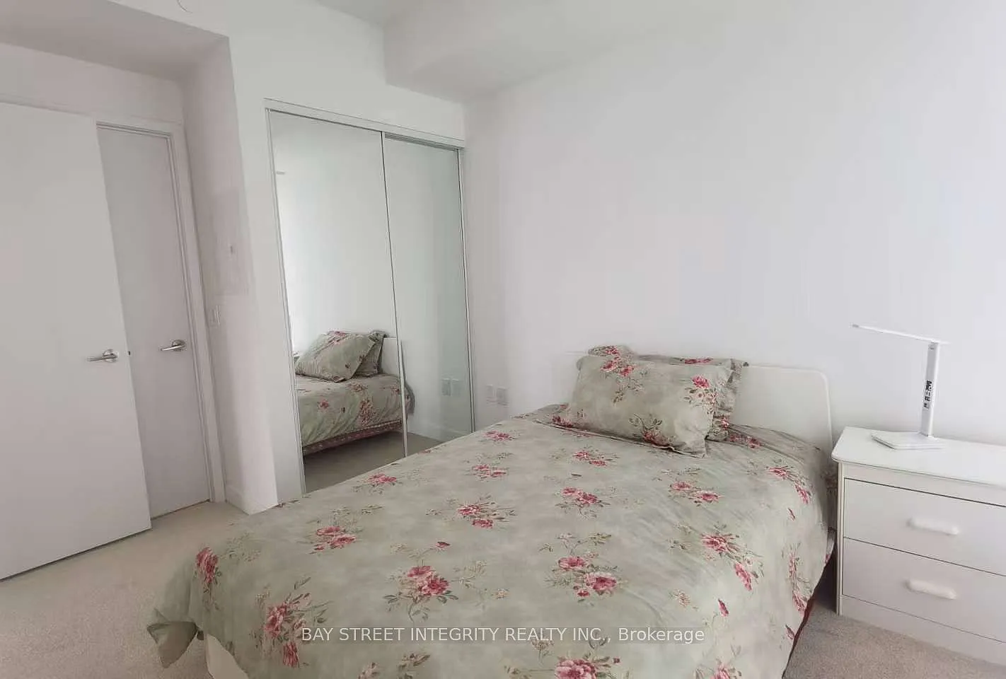2 bed, $1,650 — Photo 3