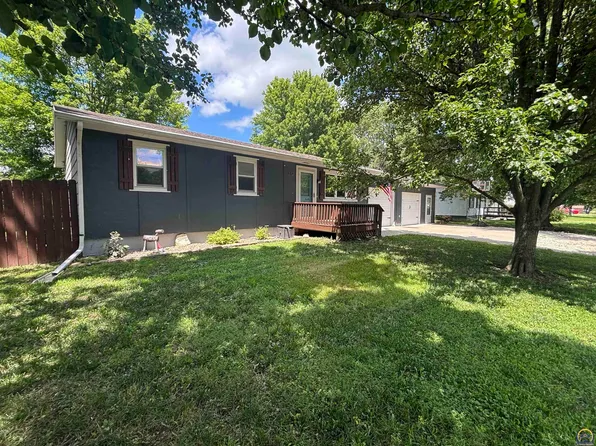 312 W 7th St, Lebo, KS 66856
