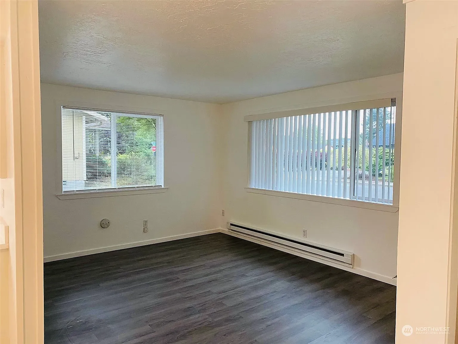 2 bed, 800 sqft, $2,150 — Photo 4