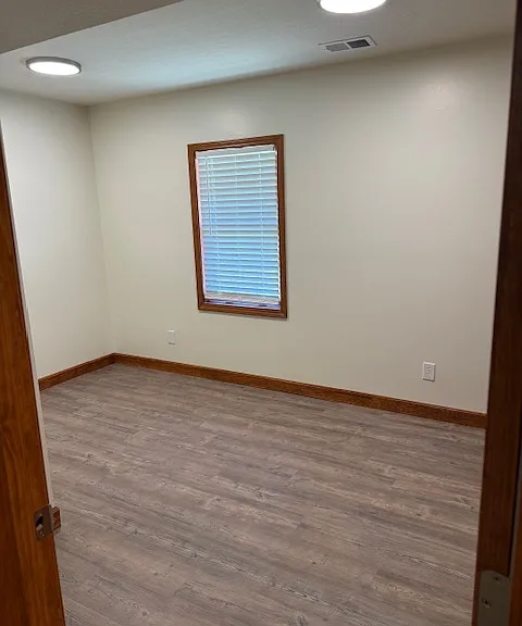 2907 Wallace Ave — Photo 17