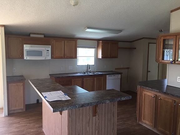 5th image of 113 Teakwood Dr