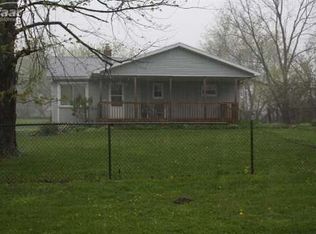2134 W Ray Rd, Fenton, MI 48430