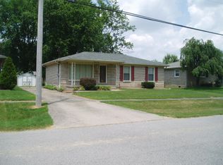 2003 White Oak Ln, Louisville, KY