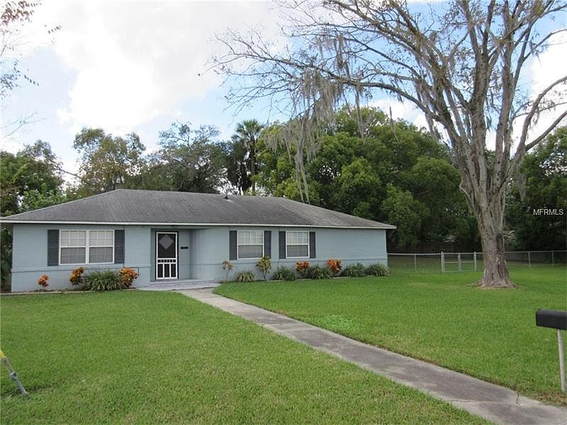 1st image of 2446 Oak Ave