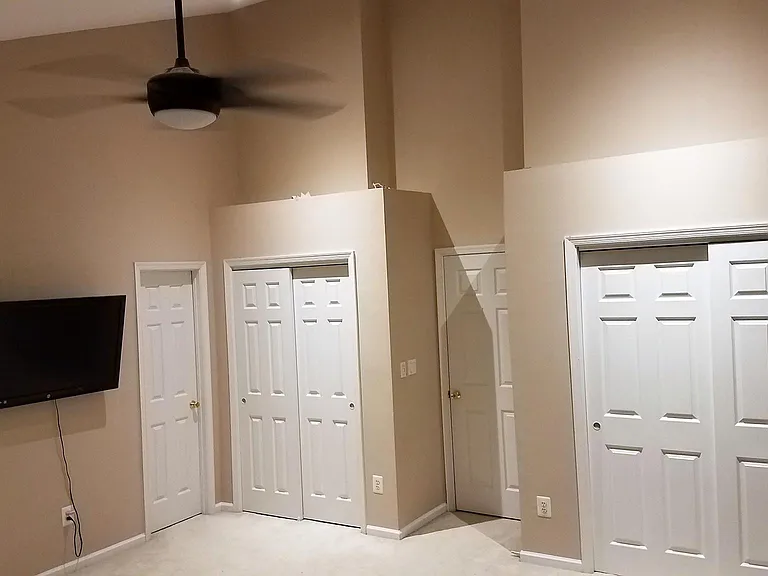 4130 Leclair Ct — Photo 13