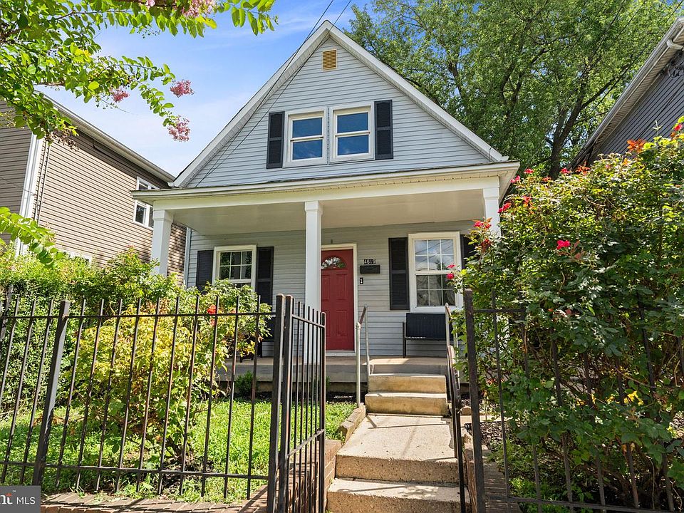 1st image of 4619 Kane Pl NE