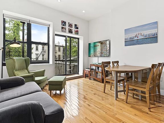 3rd image of 195 President St APT 5