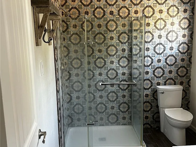 3307 Spruce St — Photo 11