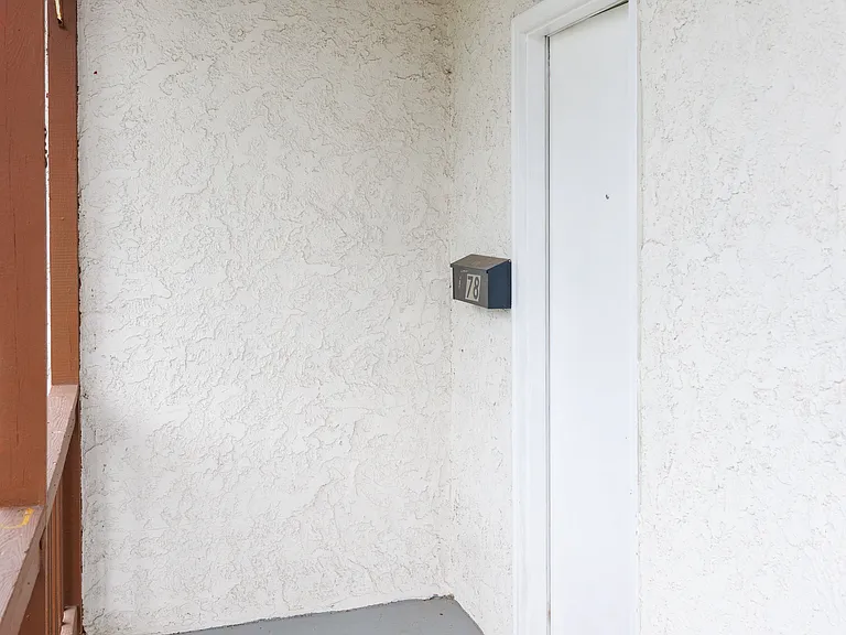 578 Broad St #1 — Photo 17