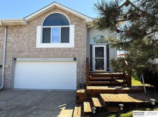 15929 Gold Cir, Omaha, NE 68130