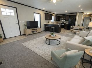 15861 Marentette, Clinton Township, MI 48038