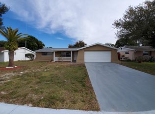 8846 Goshen Ln, Port Richey, FL 34668