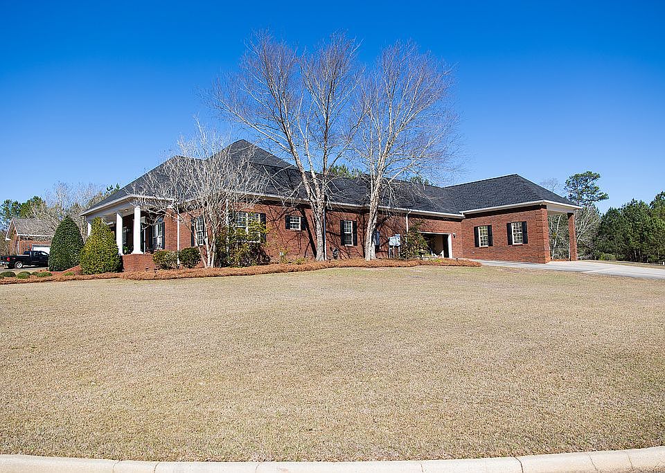 102 Asbury Hill Dr, Ozark, AL 36360 | Zillow