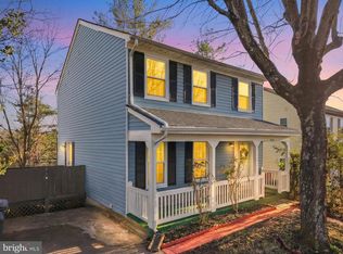 9145 Schoolcraft Ln, Burke, VA