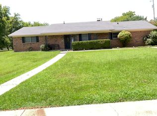 401 S White Oak Rd, White Oak, TX 75693