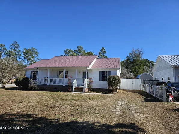 1836 E Boiling Spring Road, Southport, NC 28461