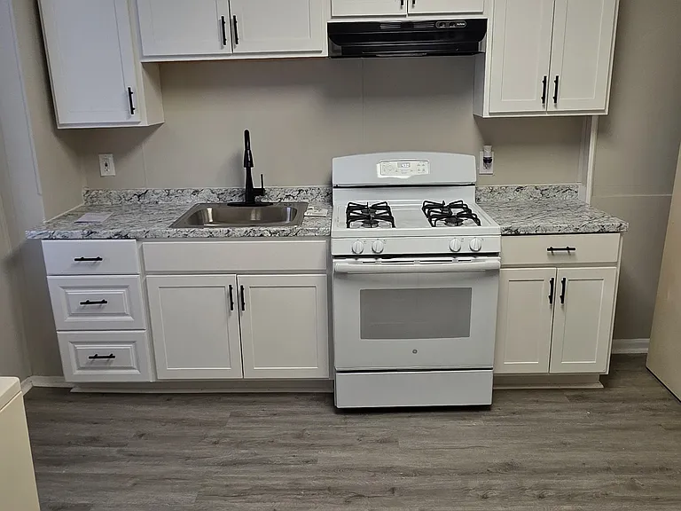 1804 N Wolfe St — Photo 10
