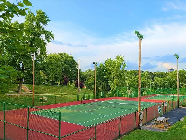 1463 Bobolink Pl — Photo 12