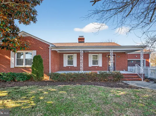 6228 Potomac Dr, King George, VA 22485