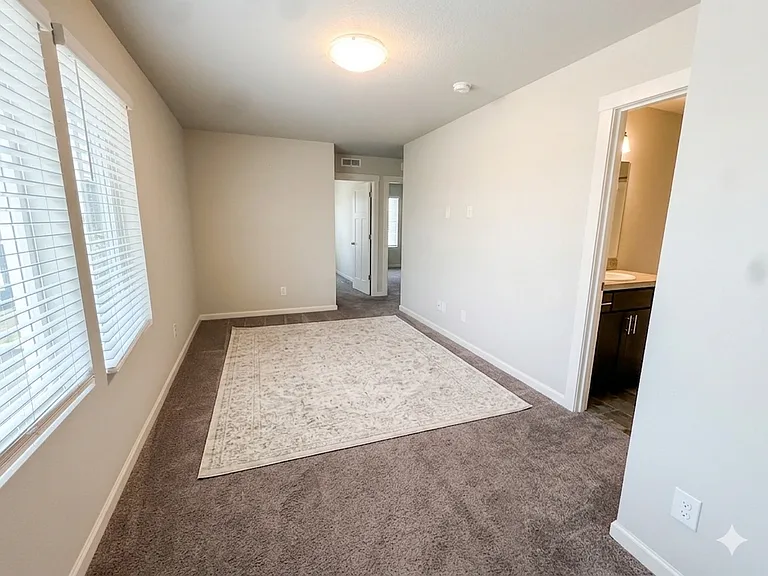 7746 SE Youngs St — Photo 6