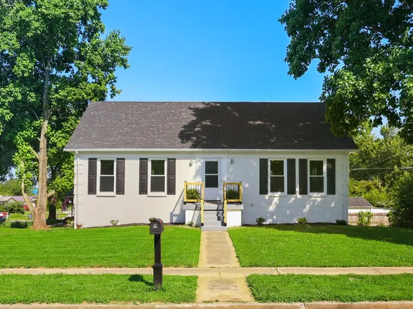 2453 Pierson Dr, Lexington, KY 40505