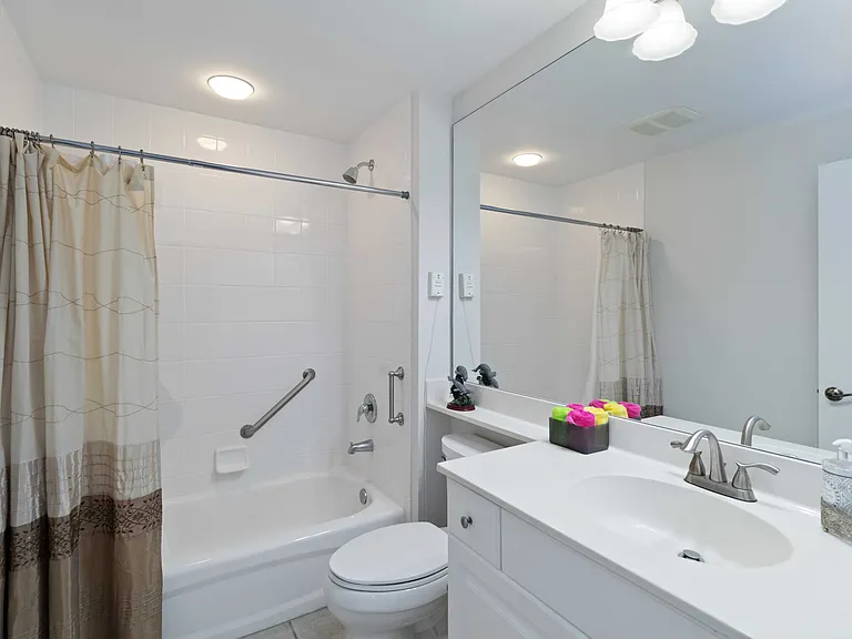 1001 Arbor Lake Dr #606 — Photo 9