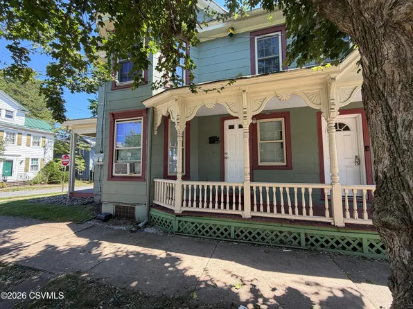 154 S 4th St, Bloomsburg, PA 17815