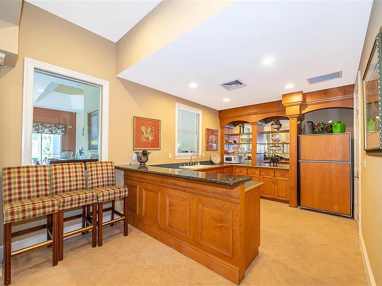 8902 Legacy Ct #106 — Photo 9