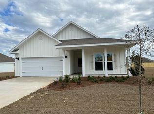 29 W Oak Trees Ln, Freeport, FL 32439