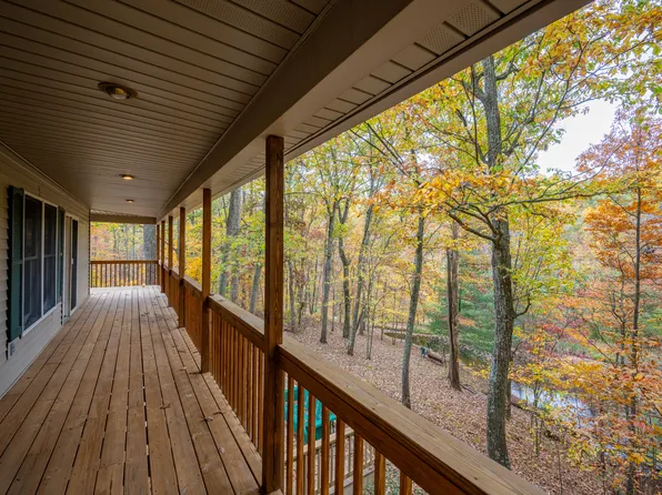 2689 State Road 135 Rd S, Nashville, IN 47448