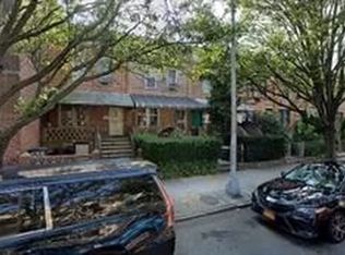 550 E 4th St, Brooklyn, NY 11218