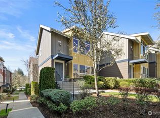 1735 25th Ave NE, Issaquah, WA