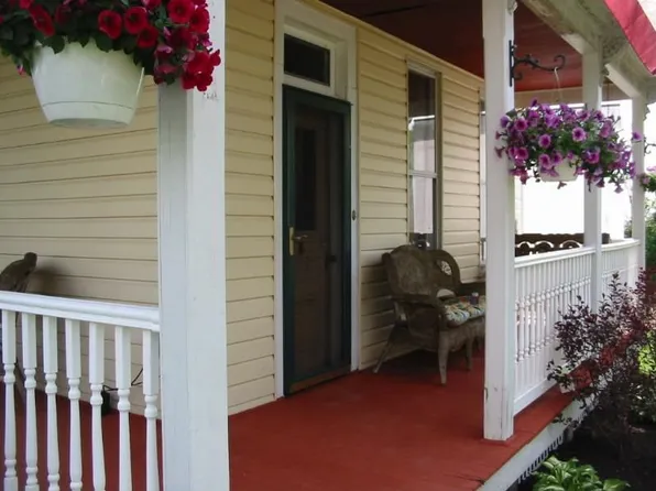 864 N Washington St, Wilkes Barre, PA 18705