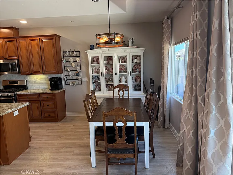 329 Dressler Ave — Photo 4