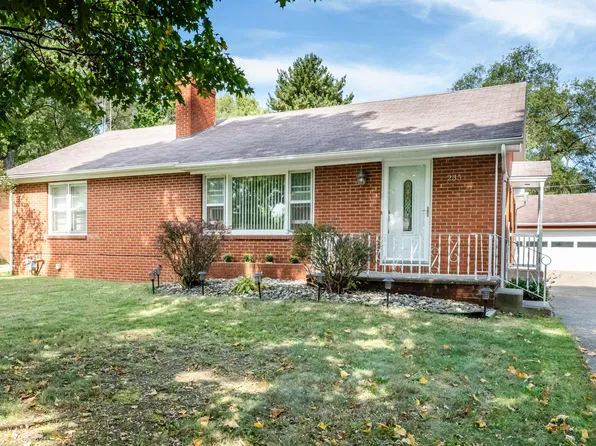 235 Fisk Rd, Benton Harbor, MI 49022