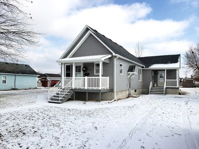 1025/1027 S Broadway St, Coal City, IL, 60416