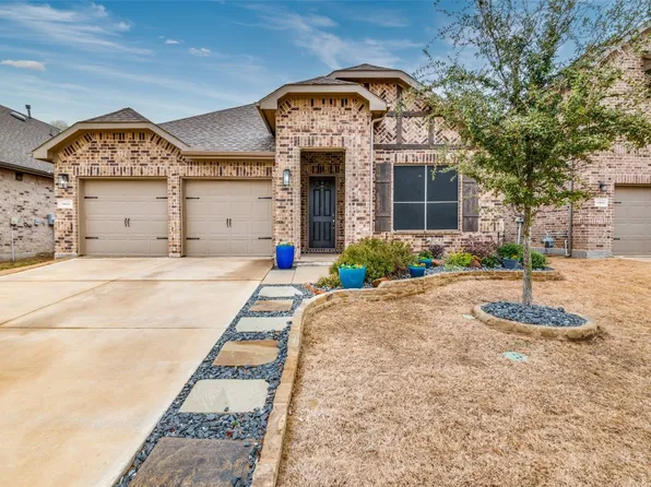 15625 Trail Ride Ln, Roanoke, TX 76177