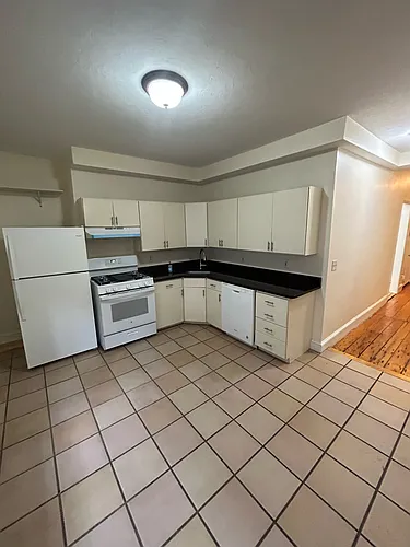 115 Hampshire St #1A Photo 1 115 Hampshire St #1A Photo 1