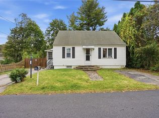 14 Rejane St, Coventry, RI 02816