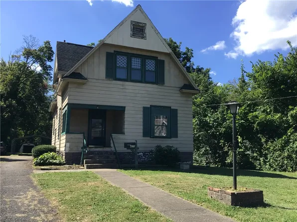 420 S Walnut St, Sharpsville, PA 16150