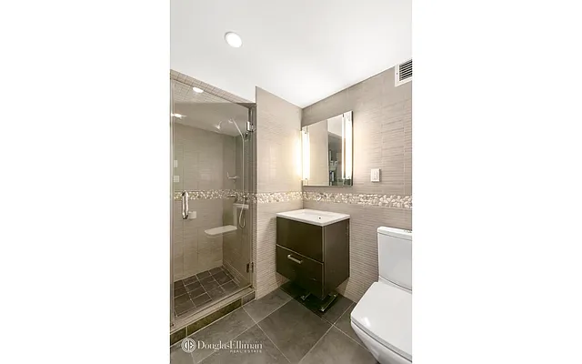 Rented by Douglas Elliman | media 6