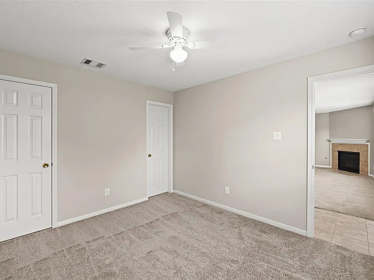 3006 Madison Elm St — Photo 14