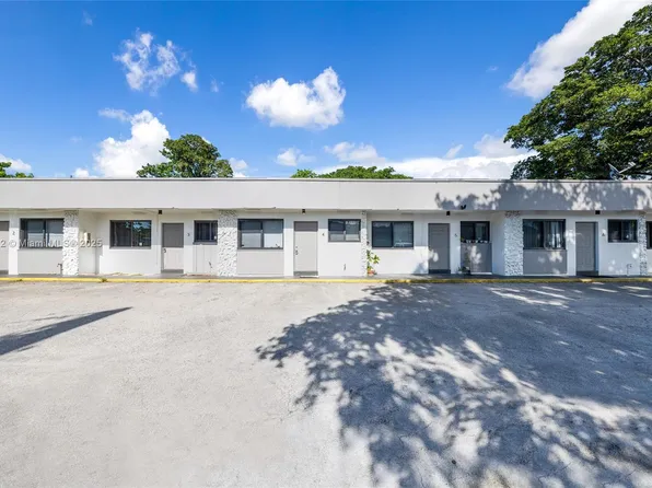 2237 Taylor St, Hollywood, FL 33020