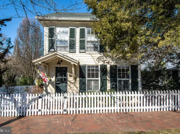 103 Mulberry St, Saint Michaels, MD 21663