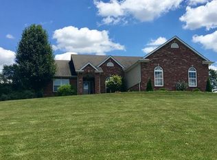 2496 Motel Rd, Highland, IL 62249