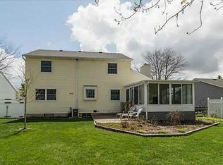 1216 Applegate St, Waterville, OH 43566